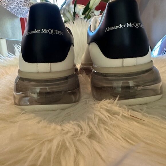 Alexander McQueen Oversized Sneakers – White with Clear Sole (Men’s 43.5 / US 10 - Picture 10 of 14
